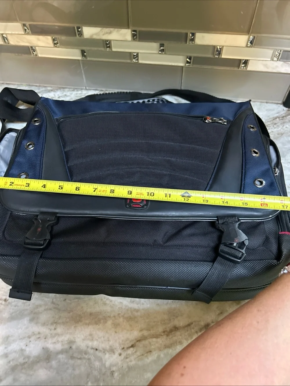 SwissGear Wenger Saturn 17